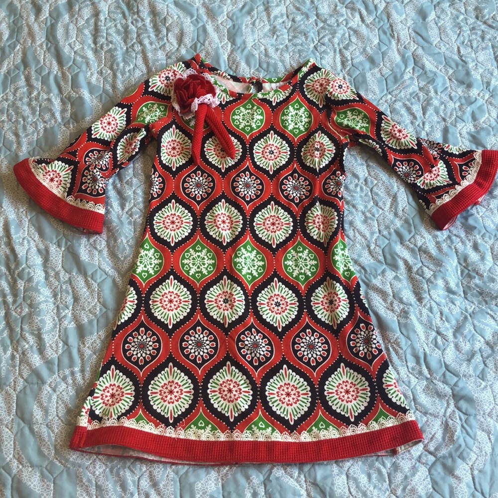 Belk brand “counting daises” Christmas dress 6